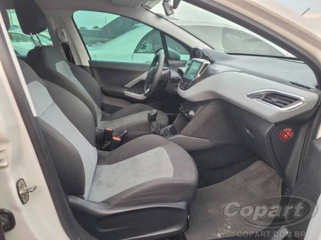 2015 PEUGEOT 208 