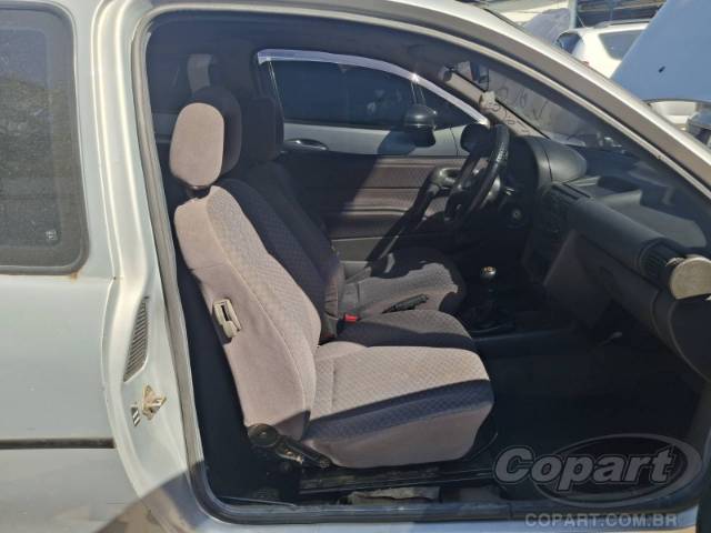 1996 CHEVROLET CORSA 