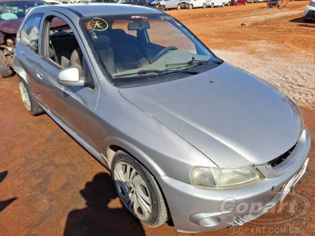 2001 CHEVROLET CELTA 