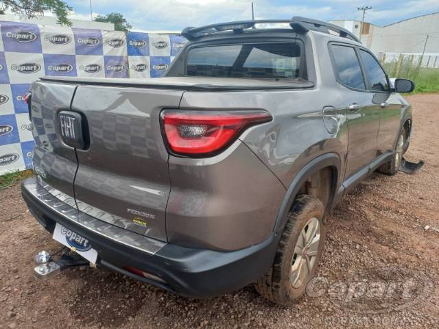 2021 FIAT TORO 