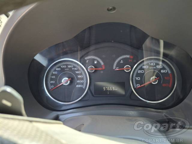 2015 FIAT GRAND SIENA 