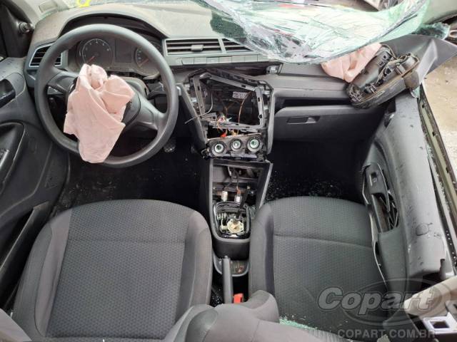 2023 VOLKSWAGEN VOYAGE 