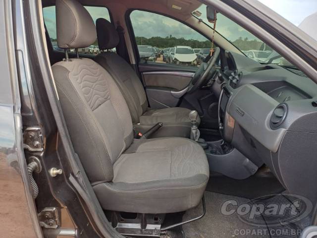 2014 RENAULT DUSTER 