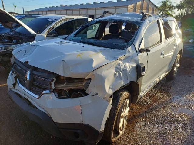 2026 RENAULT DUSTER 