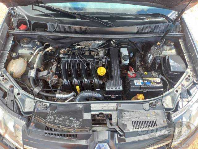 2015 RENAULT SANDERO 