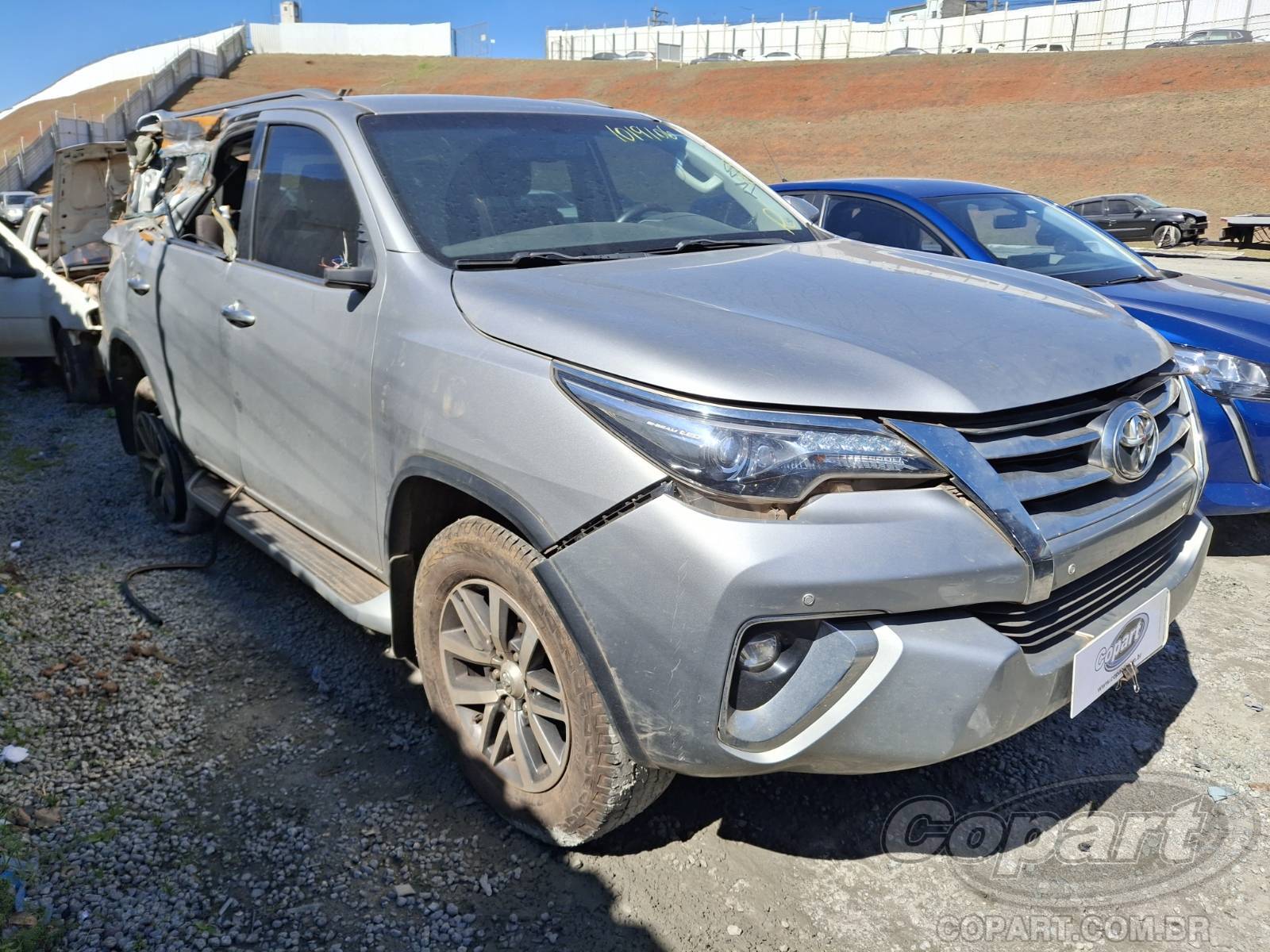 Veículo Toyota Hilux SW4 2018 TOYOTA HILUX SW4 SRX 2.8 D-4D Turbo 2018 em leilão