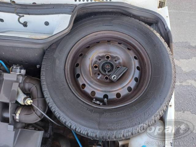 2013 FIAT UNO 