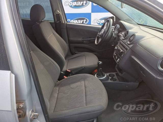 2013 VOLKSWAGEN GOL 