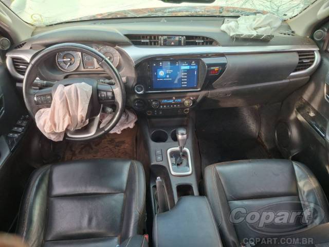 2024 TOYOTA HILUX CD 