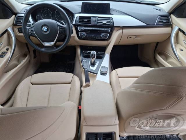 2018 BMW SERIE 3 