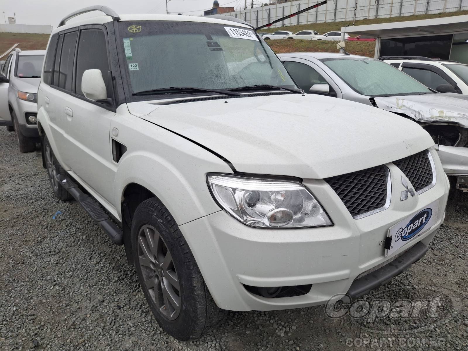 Veículo Mitsubishi Pajero MITSUBISHI PAJERO TR4 Flex 2.0 16V 2015 2015 em leilão