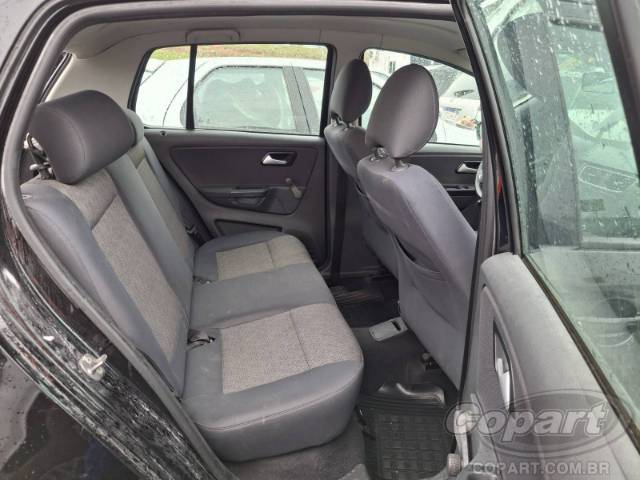 2013 VOLKSWAGEN FOX 