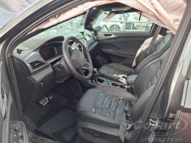 2024 VOLKSWAGEN TAOS 