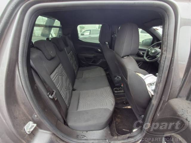 2025 FIAT STRADA CD 
