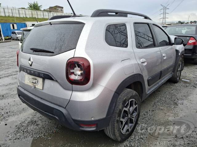 2023 RENAULT DUSTER 