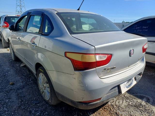 2013 FIAT GRAND SIENA 