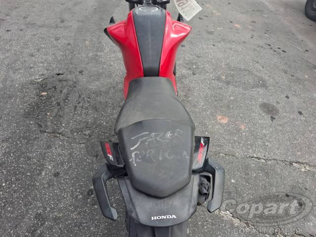 2024 HONDA CB 300F 