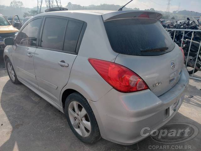 2013 NISSAN TIIDA 