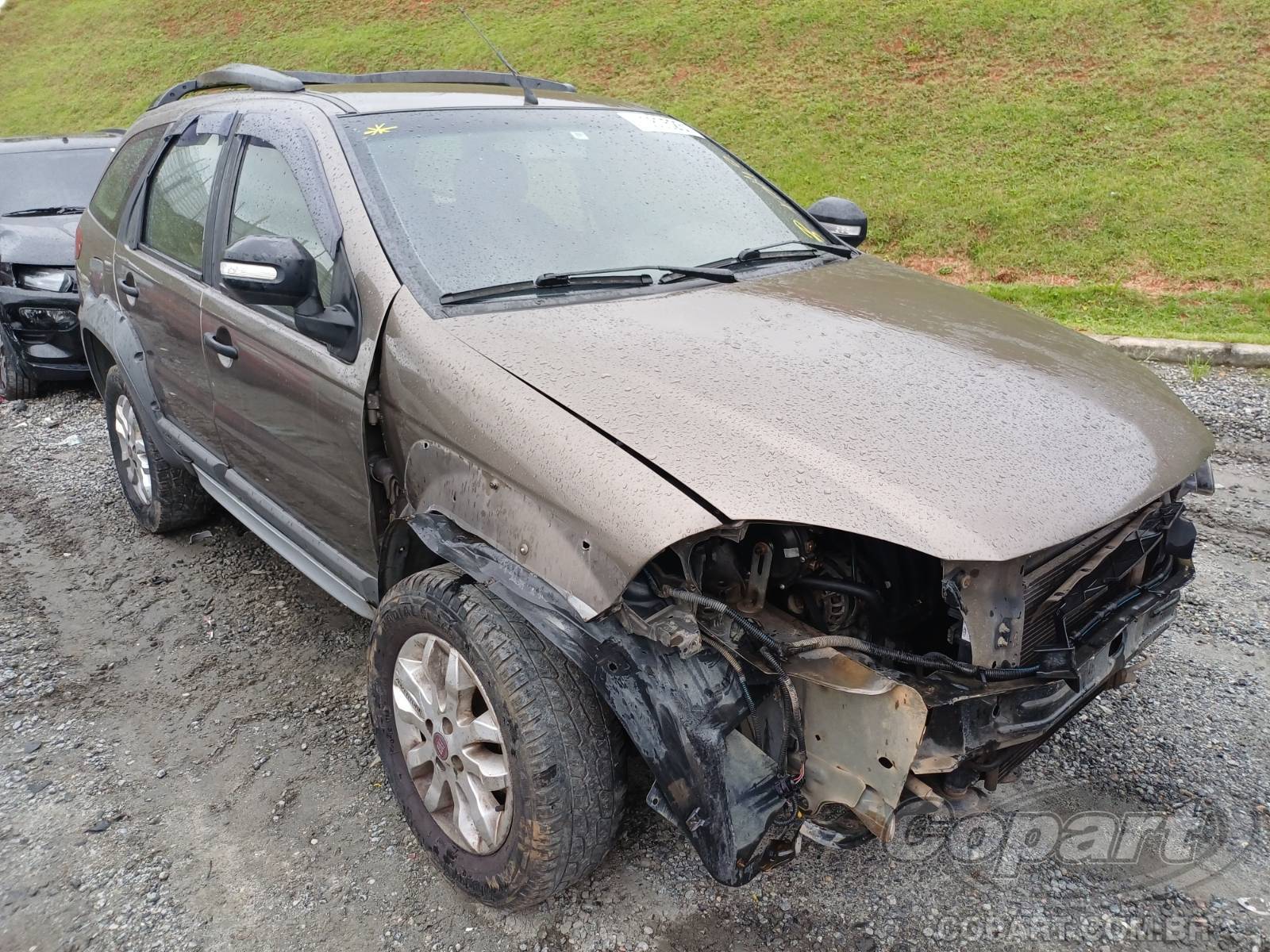 Veículo Fiat Palio Weekend Fiat Palio Weekend Adventure 1.8 16V E.torQ 2013 2013 em leilão