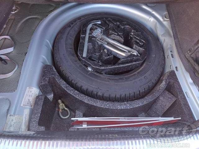 2006 VOLKSWAGEN BORA 