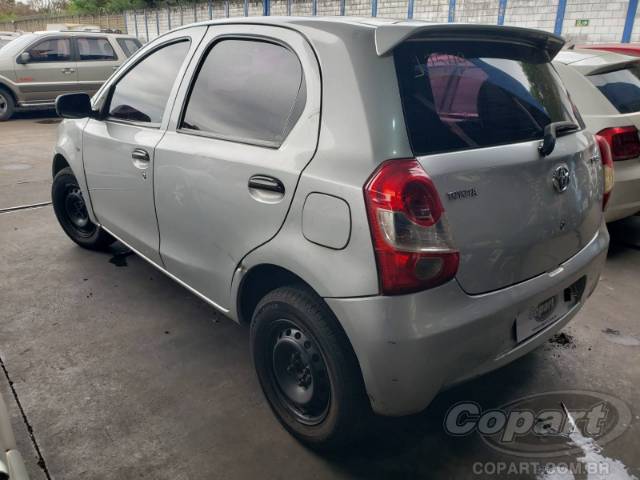 2013 TOYOTA ETIOS 