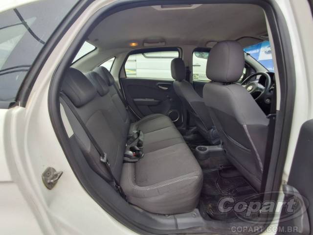 2016 FIAT GRAND SIENA 