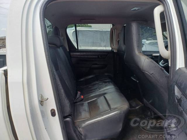 2025 TOYOTA HILUX CD 