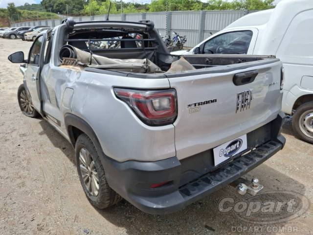 2022 FIAT STRADA 